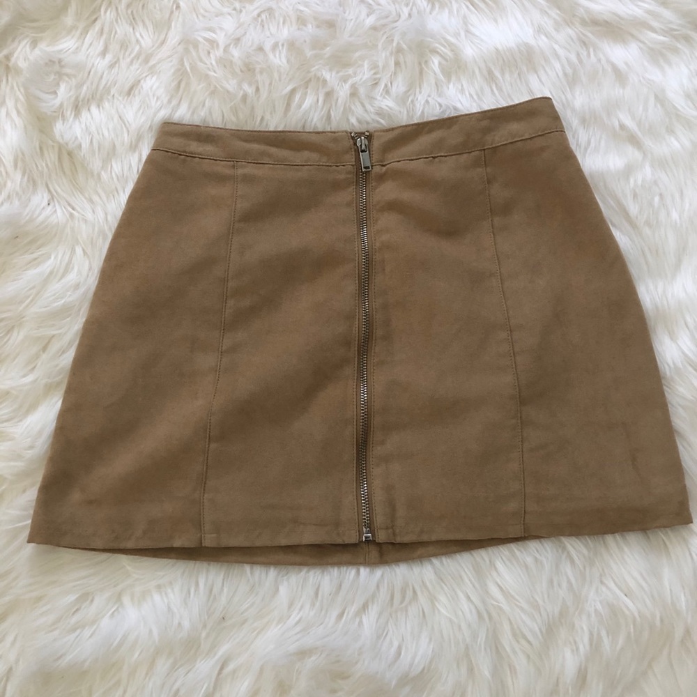 Suede-like camel mini skirt super cute w tights 8